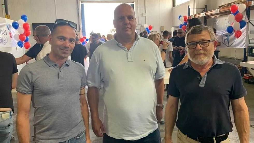 מימין: מוטי ארבל (ACI), רון גלובינסקי (CNW) ושי שושן (CNW)