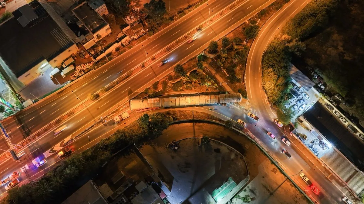 פרויקט ענק בחיפה: קבוצת פרידנזון השלימה יבוא והובלת מטען חריג עבור קבוצת בז"ן