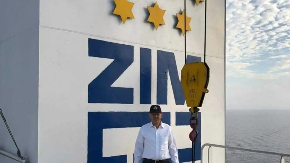 אלי גליקמן, מנכ״ל צים, על סיפון ZIM Vancouver