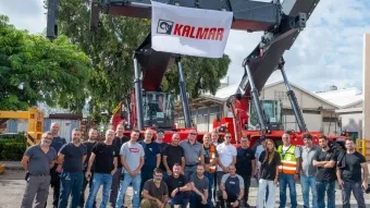 כלים חדשים לשינוע מכולות מתוצרת KALMAR בנמל חיפה 