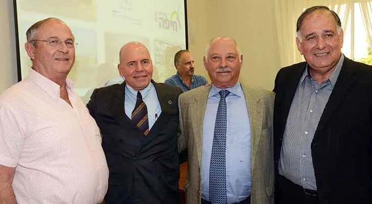 צילומים: ורהפטיג-ונציאן