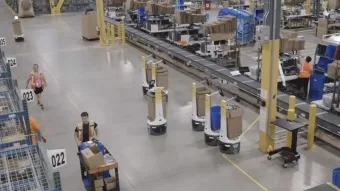 רובוטים של חברת לוקוס רובוטיקה בשירות DHL