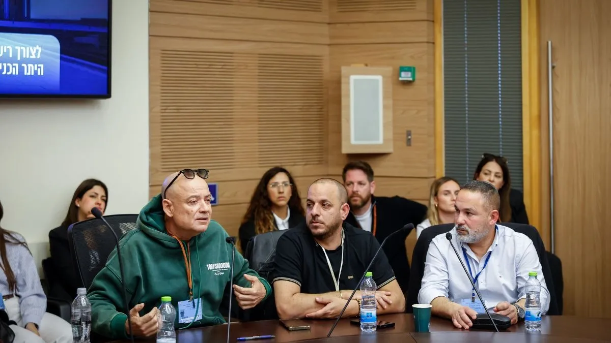 ועדת הכספים נגד שר האוצר: ״הכפלת הפטור ממע״מ - גזר דין מוות לעסקים הקטנים״