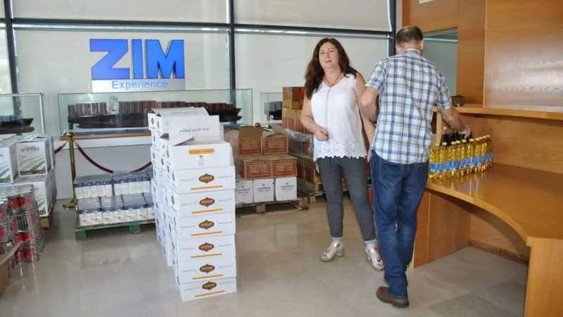 עובדי צים מתנדבים במועדוניות בצפון 
