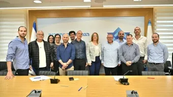 הסכם קיבוצי חדש לבקרי הגבול במעבר גשר אלנבי – תוספות שכר ומענקים כספיים