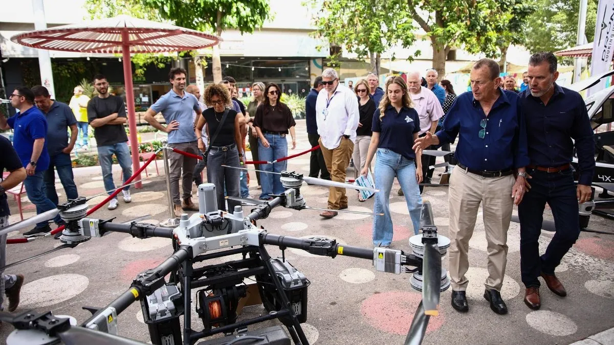 מהפכה בשמיים: מנחת ראשון למוניות אוויר ורחפנים בת״א
