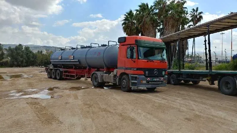 המשאית הירדנית. צינור היניקה התפרק 