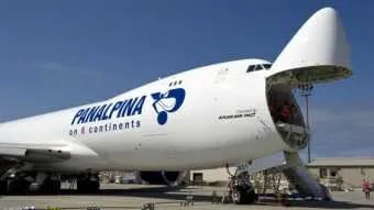 חברת DSV בודקת אופציה לרכישת Panalpina