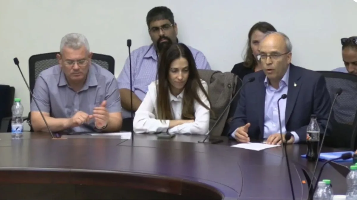 נשיא התאחדות התעשיינים בוועדת הכספים: ״היעדר טיפול בשער הדולר יפגע בביטחון הלאומי״