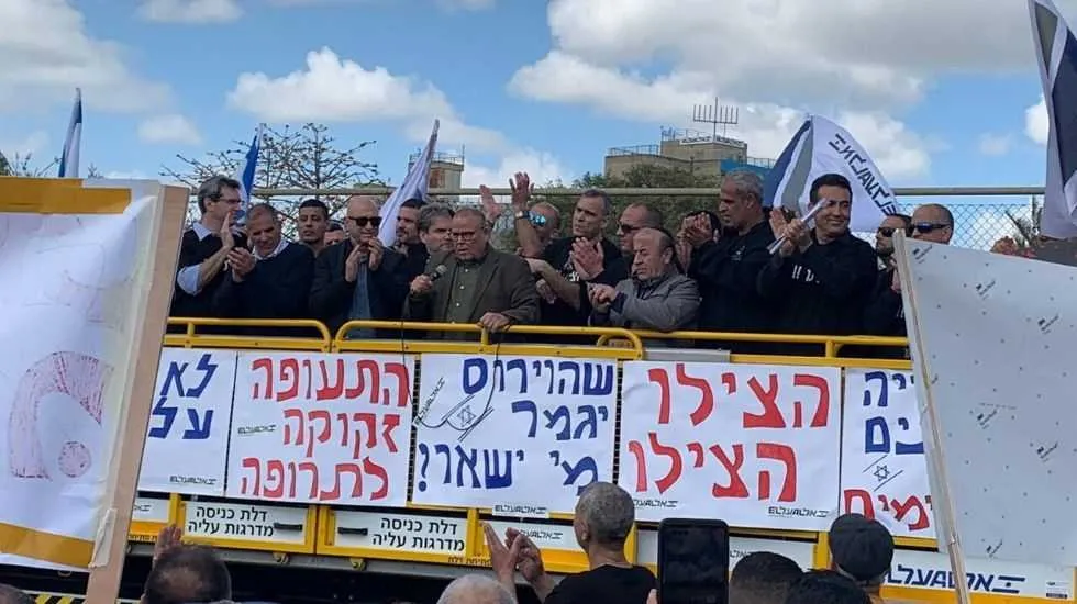 ההפגה של עובדי אל על הבוקר. השלכות של נגיף הקורונה על ענף התעופה 