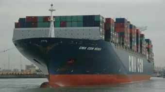 CMA CGM משדרגת קיבולת