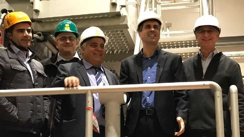 אלי כהן בסיור בדרום. צילום: דוברות משרד הכלכלה והתעשייה 