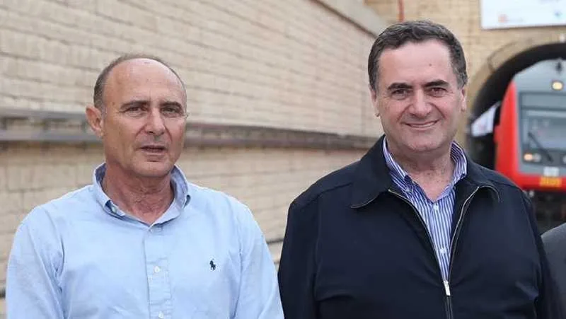 שחר איילון, מנכ"ל רכבת ישראל, ושר התחבורה ישראל כץ 