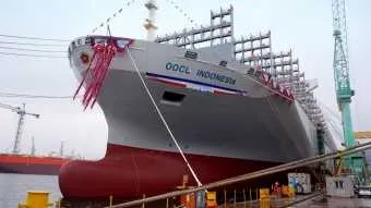 אניית OOCL INDONESIA. אניית ענק מדגם ״ג׳יגה״