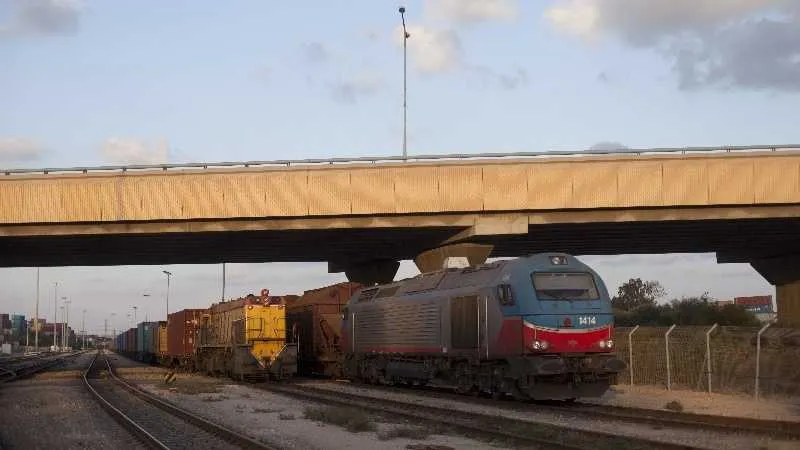 רכבות מטען. ירידה בכמויות 