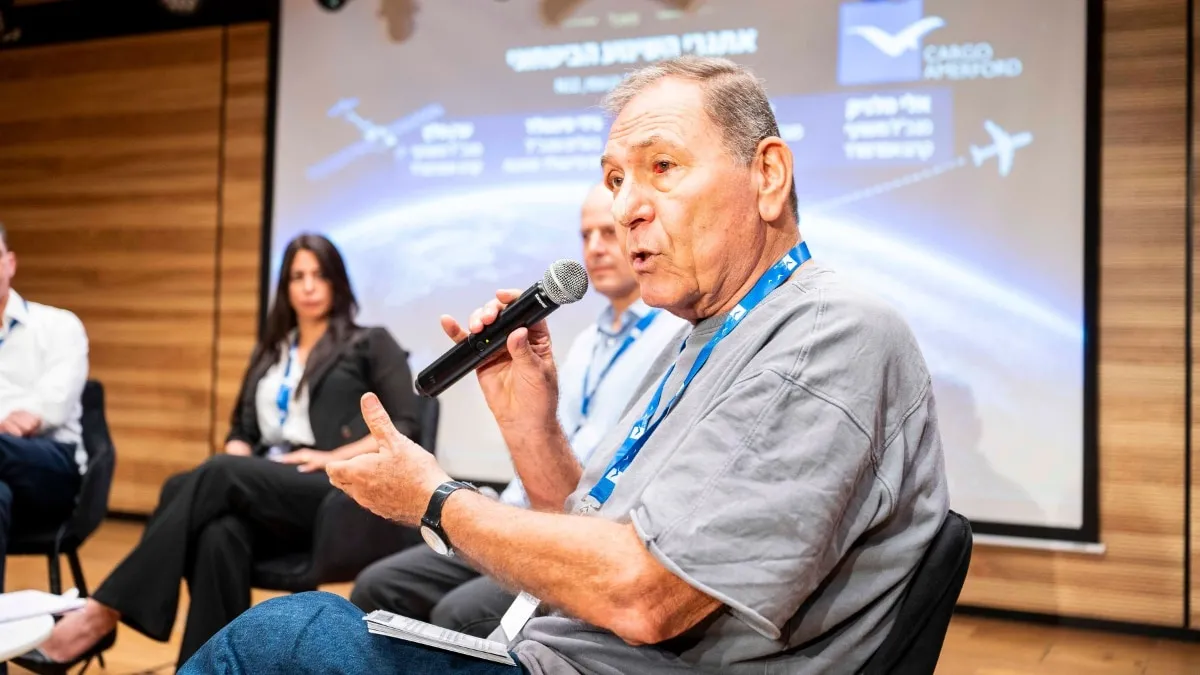 חוסן תחת כאוס: הדרמה של רצפת הייצור הביטחונית נחשפת בפאנל המומחים של קרגו אמרפורד
