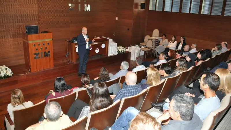 אלי גליקמן בטקס. ״נושא בעל חשיבות רבה״ צילום: קובי קרן 