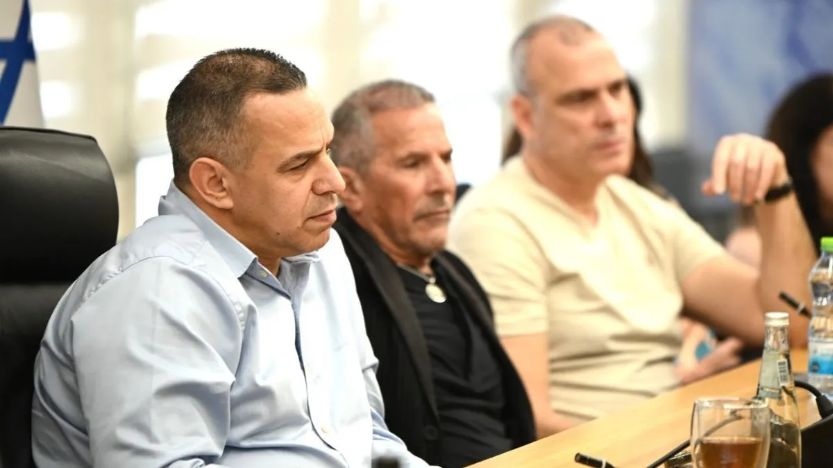 ועדי חברות התעופה מאיימים בצעדים נגד הקמת בסיס Wizz Air בנתב״ג