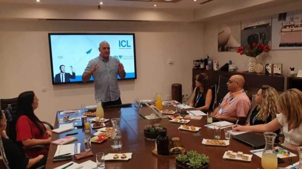 אריה גבאי מחברת ICL