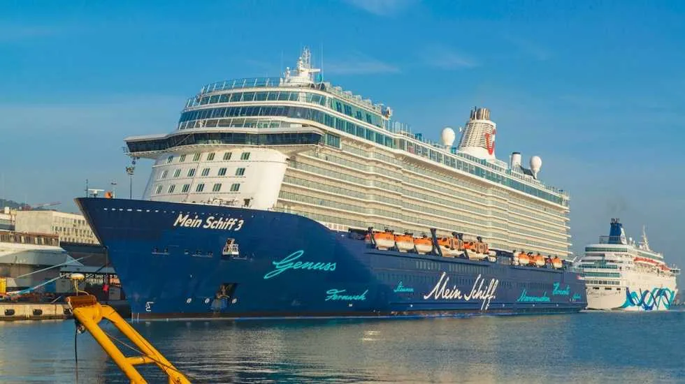 האנייה MEIN SCHIFF 3 בחיפה 