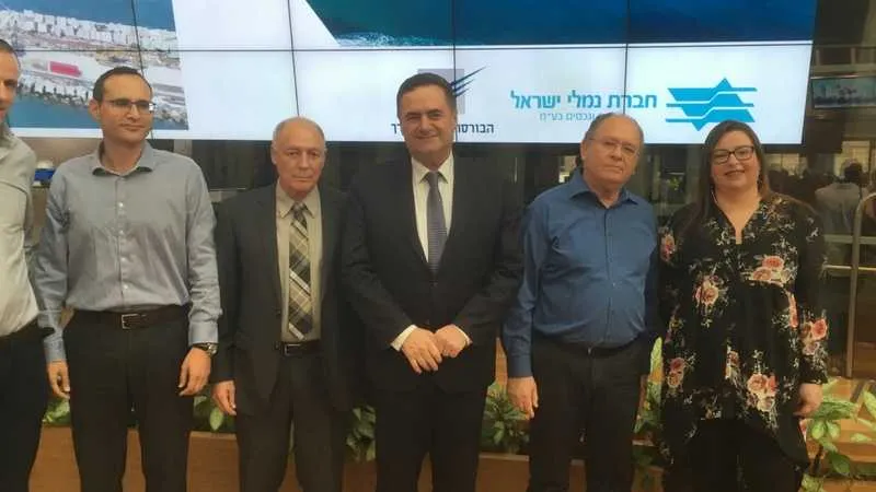 מימין: אווה מדז׳יבוז׳, שלמה ברימן, ישראל כץ, אמנון נויבך ואיתי בן זקן 
