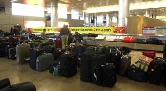 עובדי המכס סיימו את העיצומים