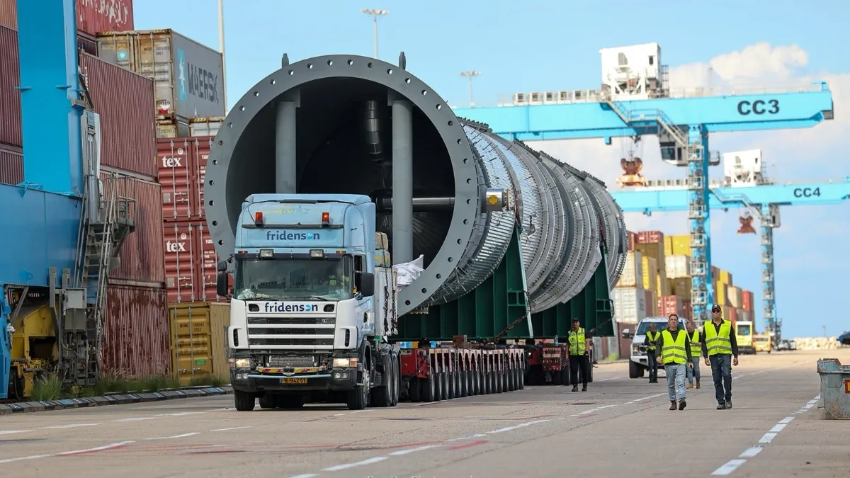 פרויקט ענק בחיפה: קבוצת פרידנזון השלימה יבוא והובלת מטען חריג עבור קבוצת בז"ן