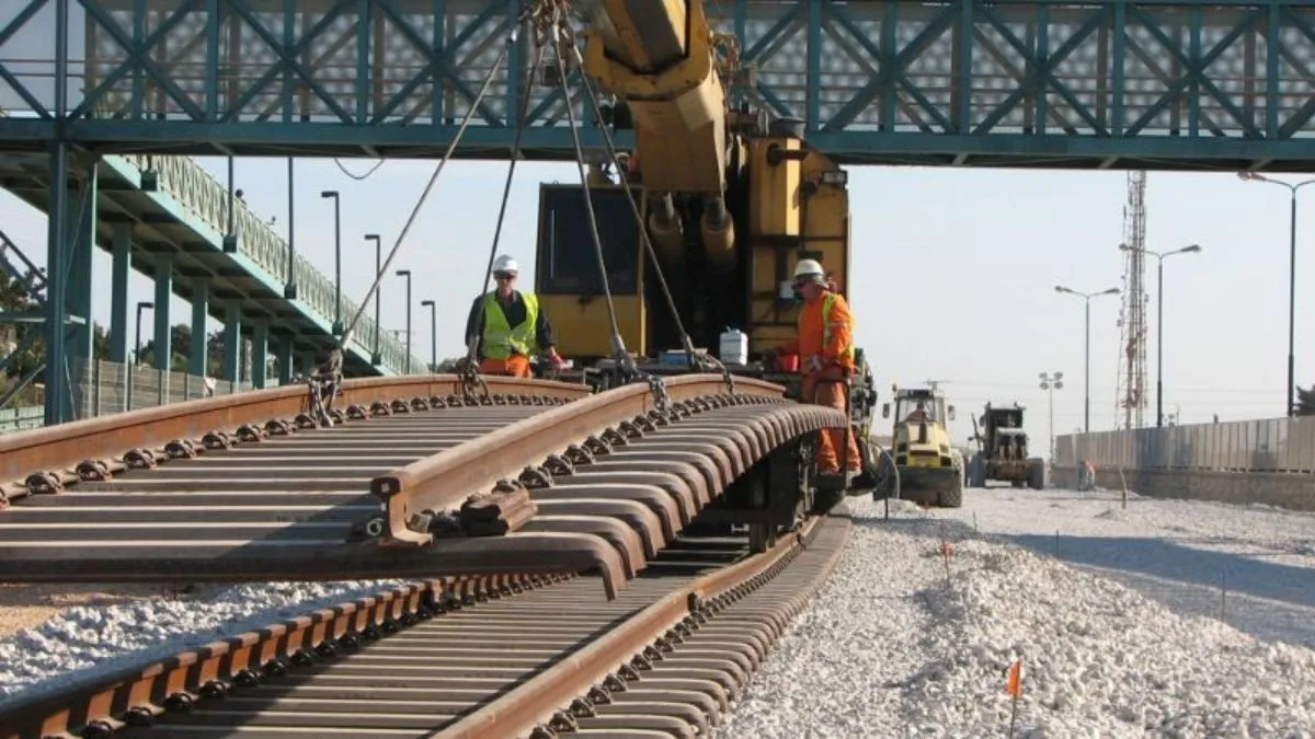 עבודות ברכבת. תמונת ארכיון