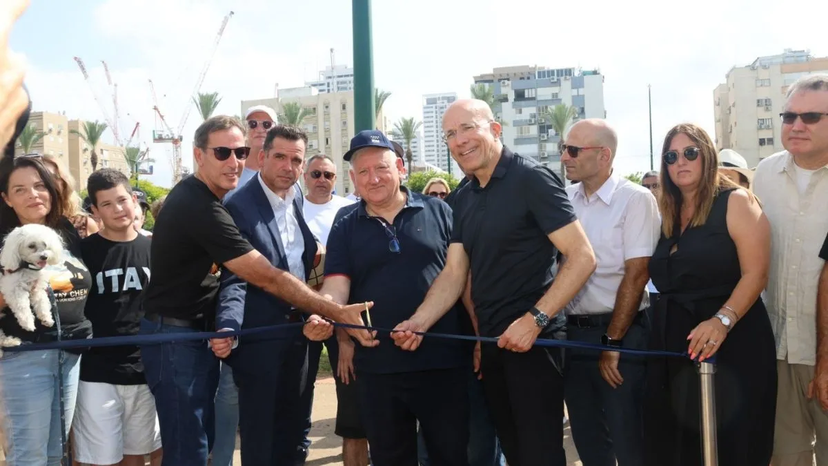 חברת צים ועיריית נתניה חנכו את מגרש הספורט על שם סמל ראשון איתי חן