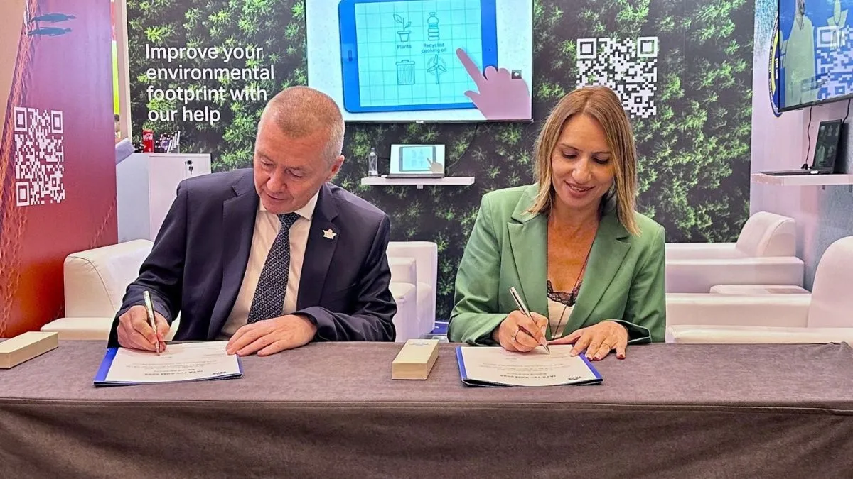 מנכ״לית אל על, דינה בן טל גננסיה לצד מנכ״ל יאט״א, מר וילי וולש. תמונת ארכיון 