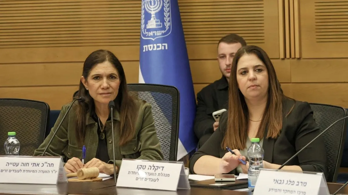 בכירי מועצת המובילים בכנסת: יש להכיר ברשיונות זרים לרכב כבד