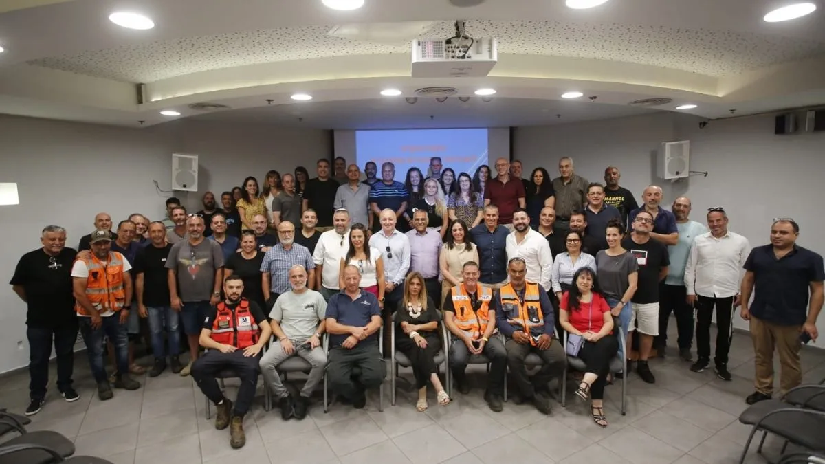 טקס הוקרה מסורתי לעובדי הנמל המתנדבים במסגרות שונות 