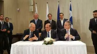 במסגרת ביקורו של נתניהו: נחתמו הסכמים טרילטרליים בין קפריסין, יוון וישראל